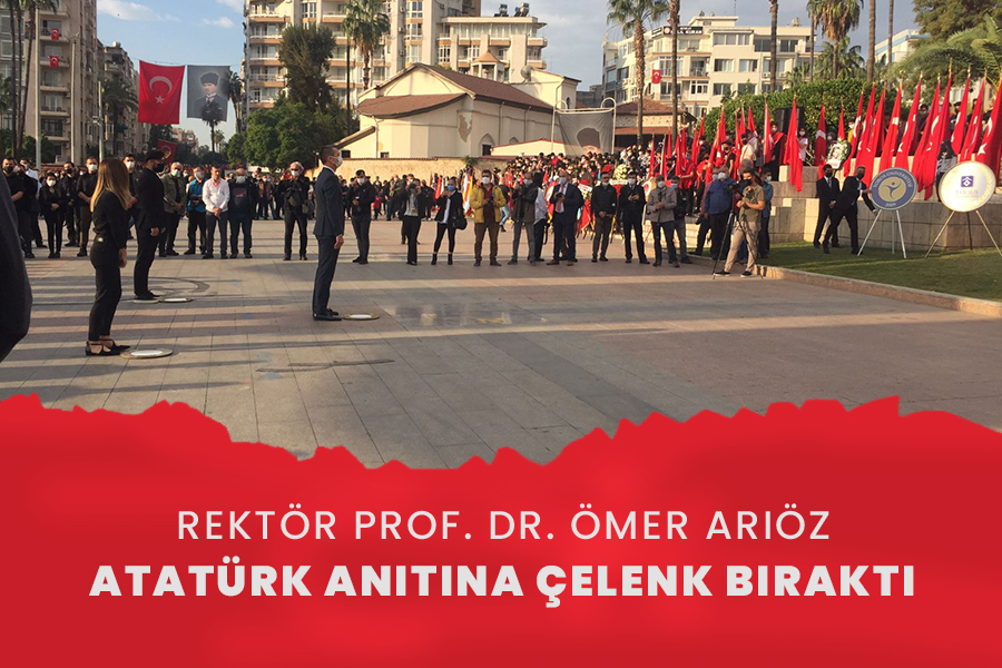 REKTÖR PROF. DR. ÖMER ARIÖZ ATATÜRK ANITINA ÇELENK BIRAKTI