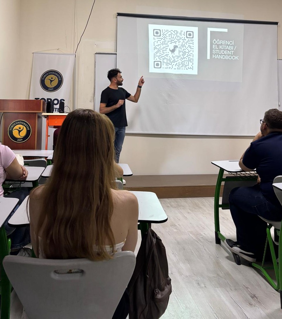 Toros Üniversitesi’nde Hazırlık Öğrencilerine Oryantasyon Eğitimi